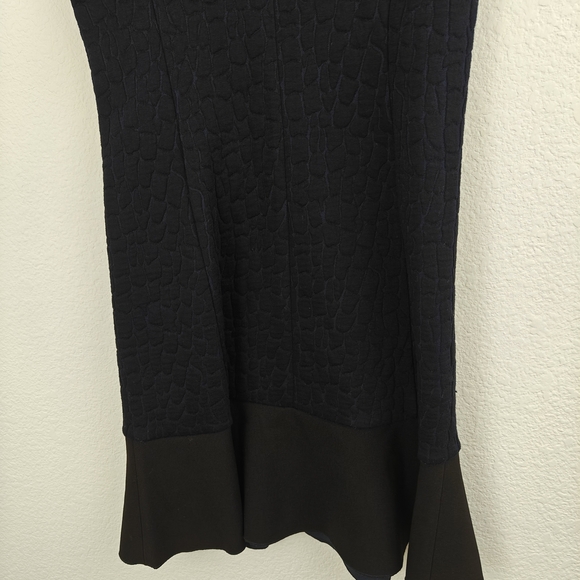 Tory Burch Navy/Black Quilted Jacquard Flounce Mini Dress Size XS/TP - Picture 13 of 16